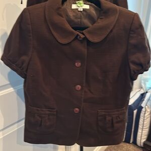 Two piece short sleeve Lesuit suit